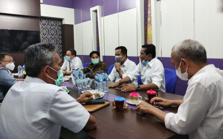 Rumah Sakit Umum Daerah (RSUD) Dr M Zein Painan, melakukan Memorandum of Understanding (MoU) dengan Fakultas Kedokteran Universitas Andalas (Unand).