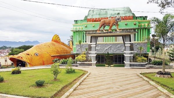 RETRIBUSI— Sepanjang tahun 2021, objek wisata Taman Margasatwa Bukittinggi Kinantan (TMSBK) Bukittinggi menjadi penyumbang terbesar PAD dari retribusi objek wisata.