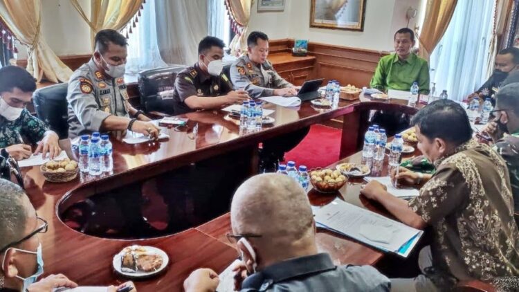 Vaksinasi Covid-19 Kebutuhan Bersama 1 Untuk mendukung herd immunity kekebalan dan perlindungan dari serangan virus bagi pelajar SD/MI se-Kota Pariaman, Pemerintah Kota Pariaman akan lakukan sosialisasi vaksinasi bagi pelajar SD/MI usia 6 sampai 11 tahun.