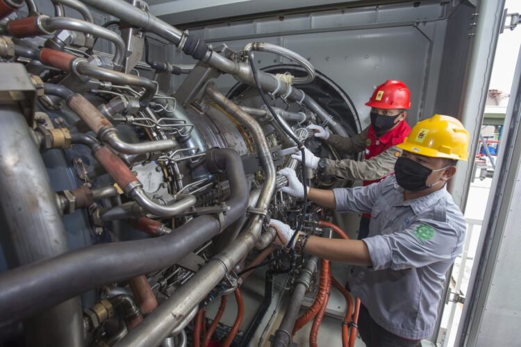 PLN siap memenuhi kebutuhan listrik di rumah-rumah pelanggan yang meningkat saat work from home.