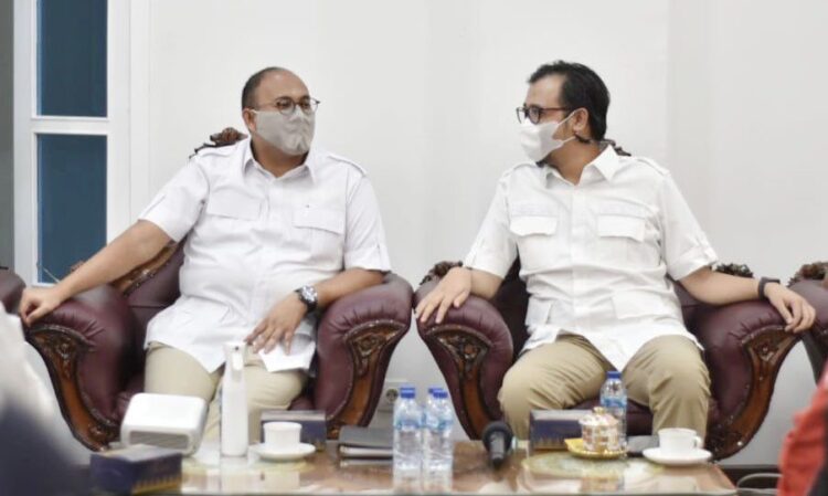 ANGGOTA DPR RI Andre Rosiade bersama Wali Kota Bukittinggi Erman Safar, dalam salah satu kegiatan beberapa waktu lalu.