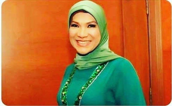 Dorce Gamalama Dibantu Megawati 1 Dorce Gamalama