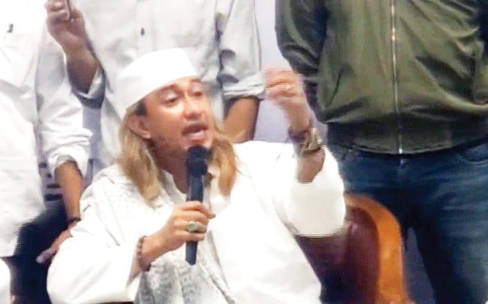 LANTANG— Habib Bahar Bin Smith bersuara lantang menantang pihak  yang dibencinya.