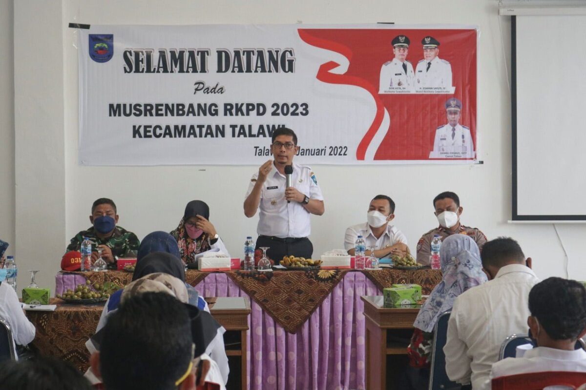 percepatan pelaksanaan program visi dan misi Pemkot.