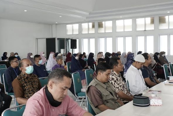 Pendidik Karakter Minim, YPPM Gelar Coaching Clinic Guru Karakter 1 PESERTA COACHING CLINIC— Terlihat coaching clinic peserta yang diikuti guru-guru dan praktisi pendidikan wilayah Kota Padang Panjang dan Kabupaten Tanah Datar.
