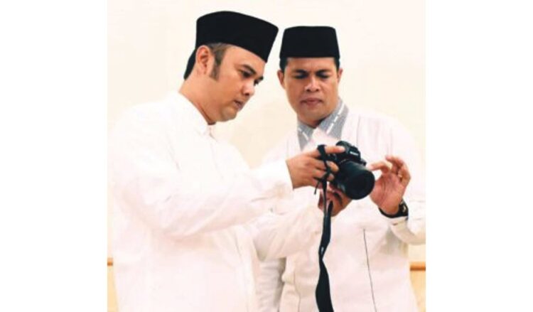 Bupati Sijunjung, Benny Dwifa Yuswir dan Wakil Bupati Iraddatillah