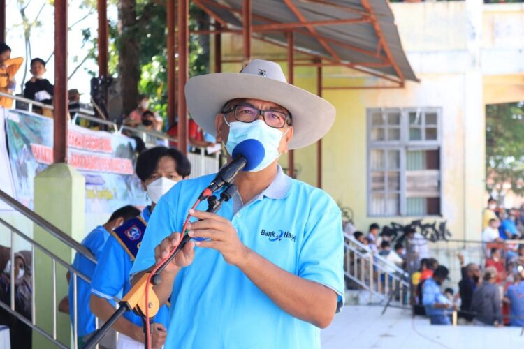 minta maaf—Wali Kota Riza Falepi menyampaikan permohonaan maaf kepada masyarakat pecandu pacu kuda karena tidak bisa menyaksikan secara langsung akibat Covid-19.