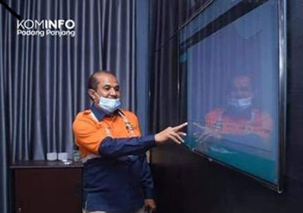 Aplikasi Smart Water Management System (SWMS) Perusahaan Daerah Air Minum (PDAM) Kota Padangpanjang yang diluncurkan akhir tahun 2020 lalu terus dikembangkan.