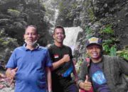 Wabub Pasaman Nikmati Keindahan Air Terjun Cighocai