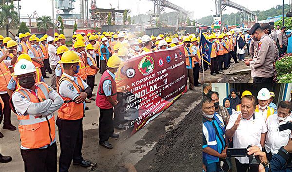 UNJUK RASA— Ratusan anggota Koperbam Telukbayur melakukan aksi unjuk rasa di Kantor KSOP untuk menolak pencabutan SKB 2 Dirjen 1 Deputi Tahun 2011.