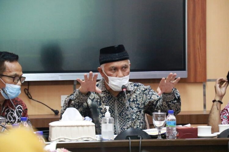 Gubernur Sumatera Barat (Sumbar) Buya Mahyeldi, mengapresiasi program dan masterplan yang tengah disiapkan beberapa kabupaten kota dalam upaya menggenjot produksi pertanian di Sumbar, baik padi maupun jagung.