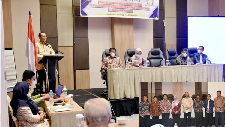 SAMBUTAN—Wali Kota Pariaman H Genius Umar memberikan sambutan saat kegiatan Sosialisasi Manajeman Risiko.