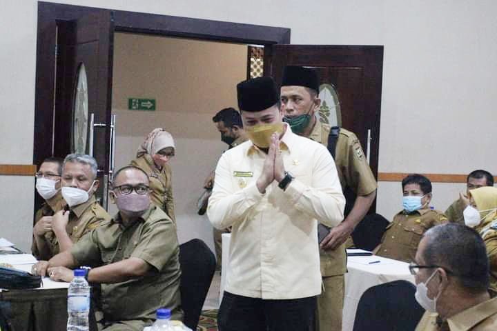 RAKOR— Wabup Sijunjung Iraddatillah mengikuti Rakor Monitoring Center for Prevention (MCP) sebagai upaya pencegahan dan pemberantasan korupsi di lingkungan Pemkab Sijunjung.