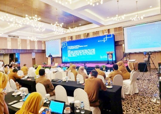 Ketua DPRD Sumbar Supardi sampaikan pokok pikiran DPRD untuk Rancangan Kerja Pemerintah Daerah (RKPD) Sumbar untuk tahun 2023, Senin (28/03) di Hotel Pangeran.