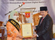 Dikukuhkan jadi Bunda Literasi Kabupaten Agam, Ny Yenni AWR Usung Program Andalan