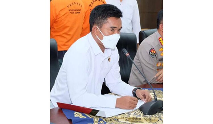 Kombes 
Pol Adip Rojikan
Dirreskrimsus Polda Sumbar.