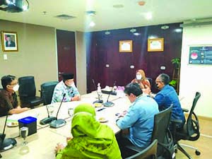 Pastikan Revitalisasi Danau Maninjau Berjalan Maksimal, Bupati Agam Jemput Bola ke Kemenko Marves 1 KUNJUNGI KEMENKO MARVES— Bupati Agam Andri Warman beraudiensi dengan Kemenko Marves membahas kepastian revitalisasi Danau Maninjau, yang belum berjalan dengan maksimal.