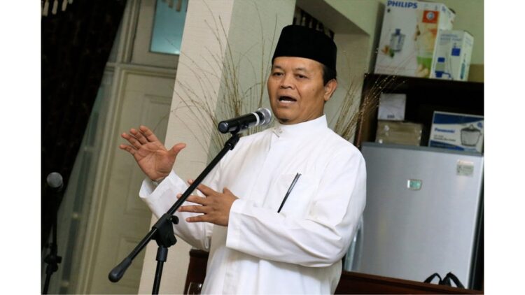 Perempuan Berjilbab Menikah di Gereja, HNW: Muslimah Tak Boleh Menikahi Pria Beda Agama 1 Hidayat Nur Wahid