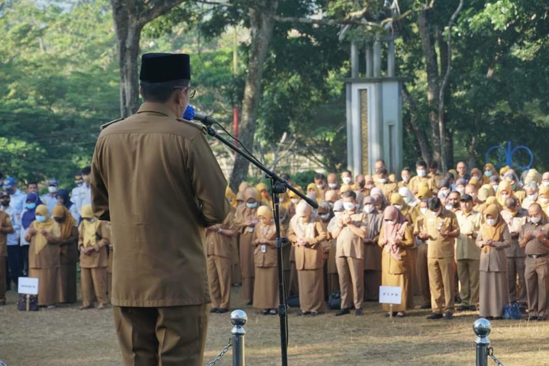 Pimpin Apel Pagi Gabungan