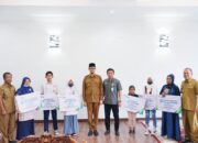 BPJS Salurkan Santunan pada Ahli Waris Honorer di Kota Bukittinggi