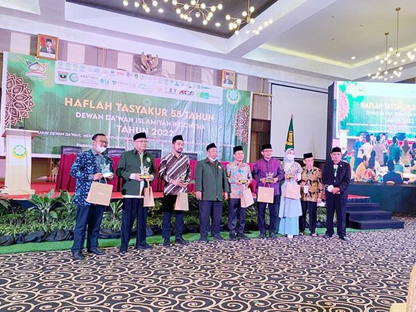 Tokoh-tokoh Da’i yang mendapat Dewan Da’wah Award.