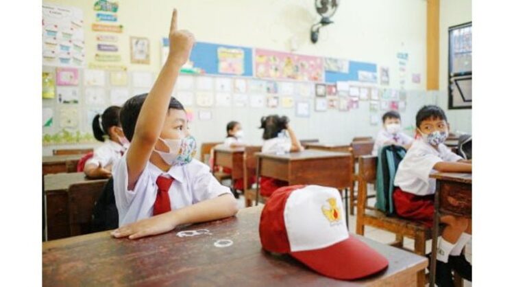 ILUSTRASI—Siswa SD mengikuti Pembelajaran Tatap Muka (PTM).