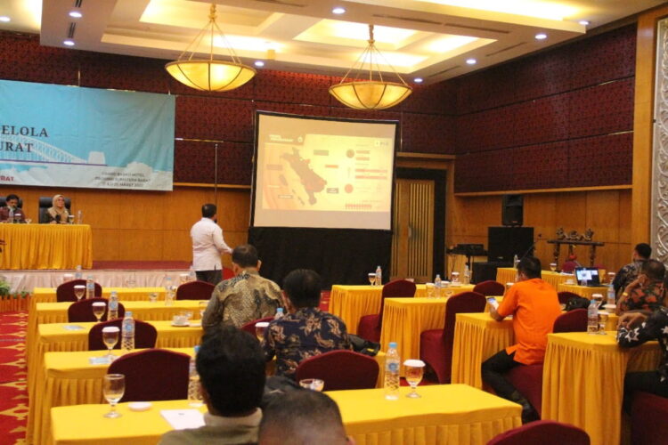 Seminar—Pendampingan Pengelola Infrastruktur Darurat Kota Padang yang dihelat oleh Badan Nasional Penanggulangan Bencana (BNPB) Pusat pada selasa (22/03).