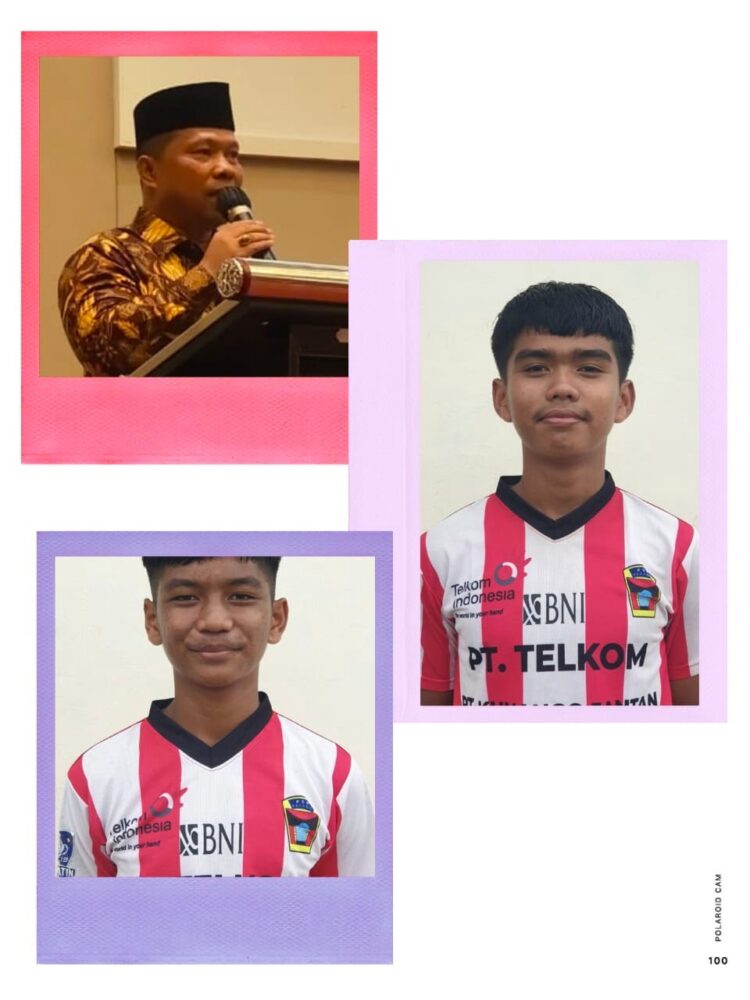 Afrizal Apresiasi Siswa MTsN 1 Padang, Perkuat Tim Piala Soeratin U-13 Sumbar 1 ARAHAM--Kepala MTsN I Padang Afrizal Abah memberikan arahan kepada kedua siswanya yang memperkuat Piala Soeratin U-13 Sumbar ke tingkat nasional.