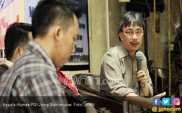 kepala humas pgi jeirry sumampow foto jpnn jpg