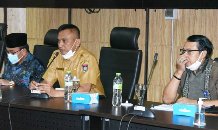 TPID Padang Siap Kendalikan Inflasi Jelang Ramadhan 1 A PACAH, METRO
Tim Pengendalian Inflasi Daerah (TPID) Kota Padang mulai melakukan antisipasi terjadinya inflasi menjelang Ramadan yang tinggal menghitung hari.