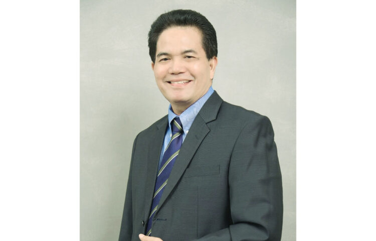 Prof.DR.Ir. Hermansyah 
(Tokoh masyarakat Limapuluh Kota)