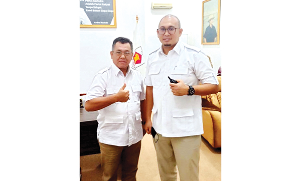 Andre Rosiade dan Ketua DPC Partai Gerindra Padangpariaman Happy Neldy.
