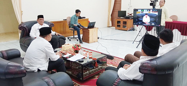 Bupati Agam Narasumber Acara Ngabuburit Yayasan DEK