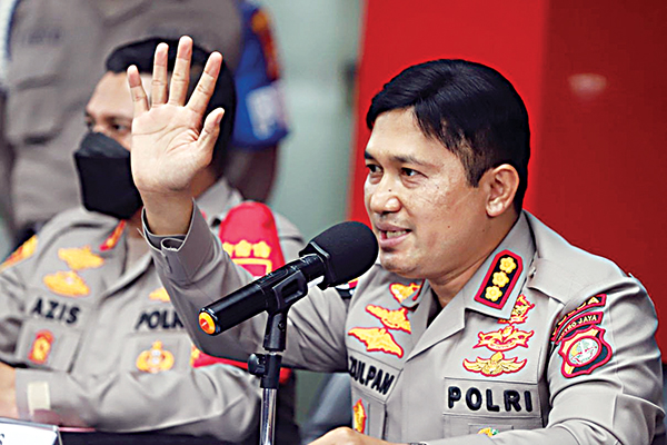 PULANGKAN—Kombes Zulpan mengatakan para pelajar yang diamankan pada demo 21 April sudah dipulangkan.