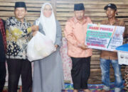 Sahur di Rumah Warga, Bupati Agam Bantu Bedah Rumah