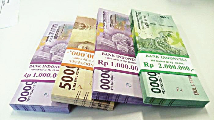 Sambut Hari Raya Idul Fitri, BI Sumbar Sediakan Uang Baru Rp3,9 Triliun 1 ILUSTRASI-Uang baru yang disediakan oleh BI Sumbar untuk masyarakat yang ingin melakukan penukaran.