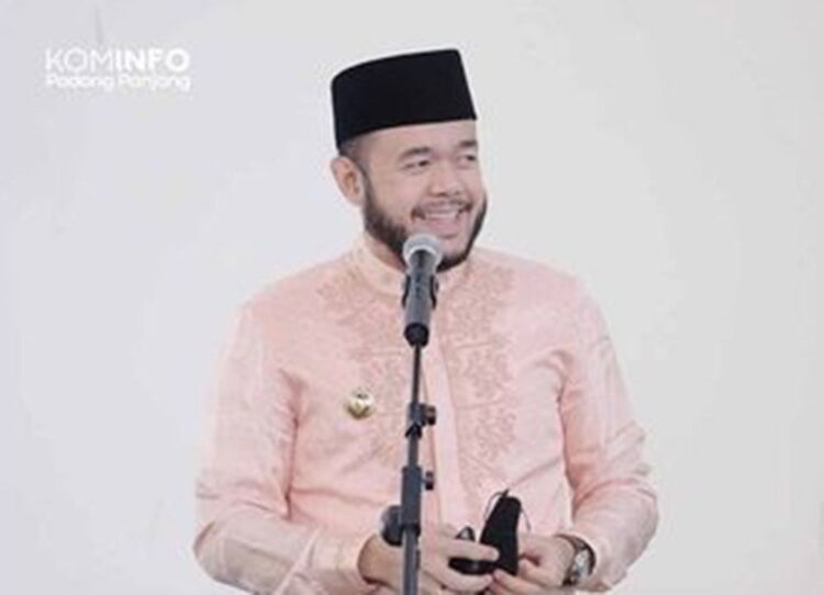 H. Fadly Amran
BBA Datuak Paduko Malano.