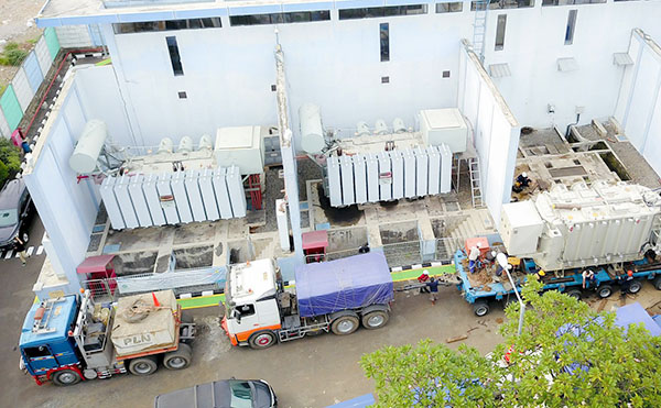 PT PLN (Persero) Unit Induk Transmisi Jawa Bagian Barat melakukan peremajaan pada beberapa material transmisi utama (MTU) untuk meningkatkan keandalan pasokan listrik dan mendukung pelaksanaan Presidensi G20 di Indonesia.