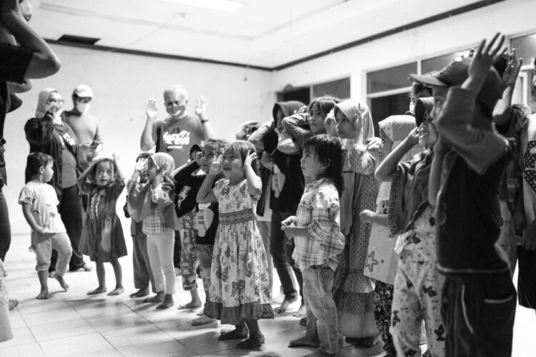 GELAR—Menyambut bulan suci Ramadan, Coca-Cola® menggelar serangkaian kegiatan yang bertujuan untuk menarik minat konsumen dengan berbagi kepada komunitas pemulung dan keluarga kurang mampu di 14 lokasi di Indonesia.