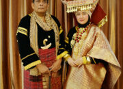 Dilewakan Jadi Pemimpin Kaum Suku Koto Nan Baranam, Irjen. Pol. Angesta Romano Yoyol Resmi Bergelar Datuak Bagindo Sati