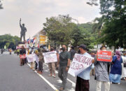 Masyarakat Solo Tuntut Jokowi Turun