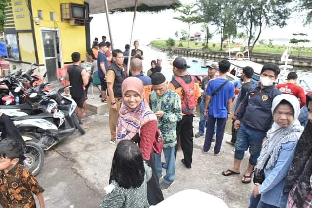 Delapan Titik Objek Wisata Pantai Diserbu Pengunjung