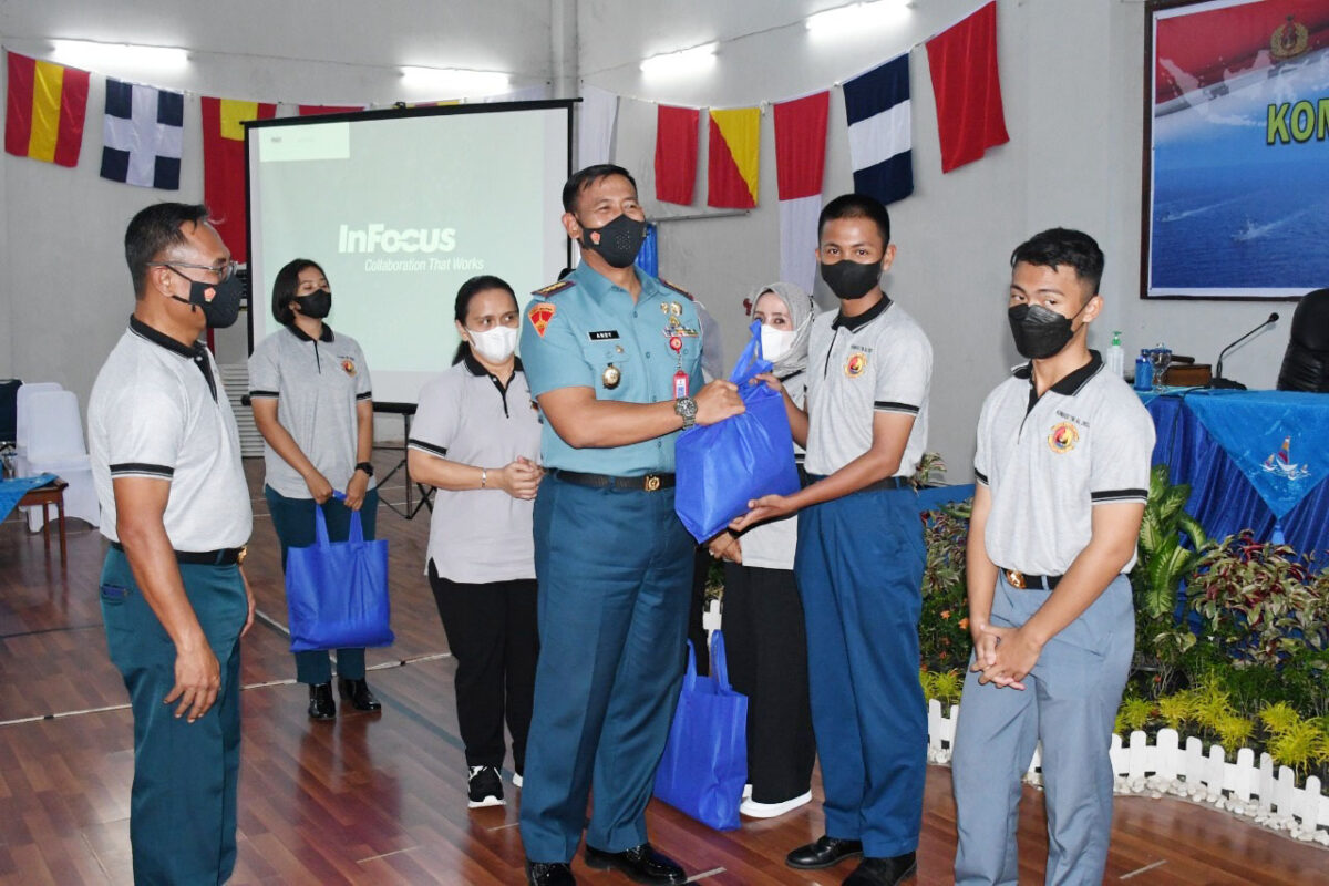 Kemanunggalan TNI dan Rakyat Lebih Kuat