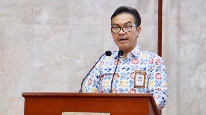 Kepala BKKBN Pusat Kunker ke Sijunjung, Bawa Program Percepatan Penanganan Stunting 1 dr.Hasto Wardoyo SpOG (K)
Kepala BKKBN