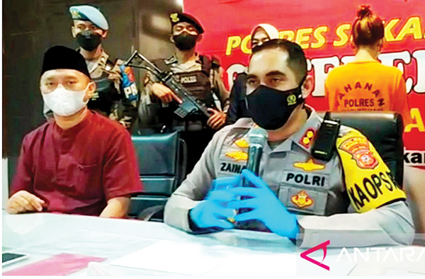 Polisi Tangkap Pasutri Penista Agama 1 UNGKAP— Konferensi pers yang digelar Polres Sukabumi Kota pada Kamis, (5/5) terkait pengungkapan kasus penistaan agama yang dilakukan pasutri asal Kampung Koleberes, Kota Sukabumi, Jabar.