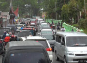 Memasuki H+4 Hari Raya Idul Fitri, Kota Jam Gadang Dikepung Kemacetan