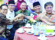 Wawako Marfendi Bertemu Mantan Wako Bukittinggi, Memicu Tensi Politik Tinggi