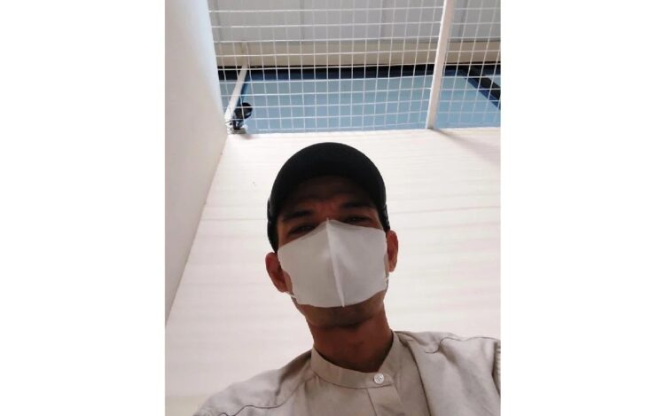 UAS Dideportasi Singapura, Irjen Dedi: Domainnya Kemenlu 1 TAMPAK—Ustaz Abdul Somad atau UAS tampak berada di ruangan kecil seperti penjara di Singapura.