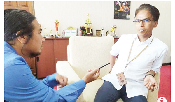 NAIK HAJI— Sebanyak 10 nasabah Bank Nagari Kota Bukittinggi ikut serta menjadi jamaah haji yang berangkat ke tanah suci pada 2022 ini.