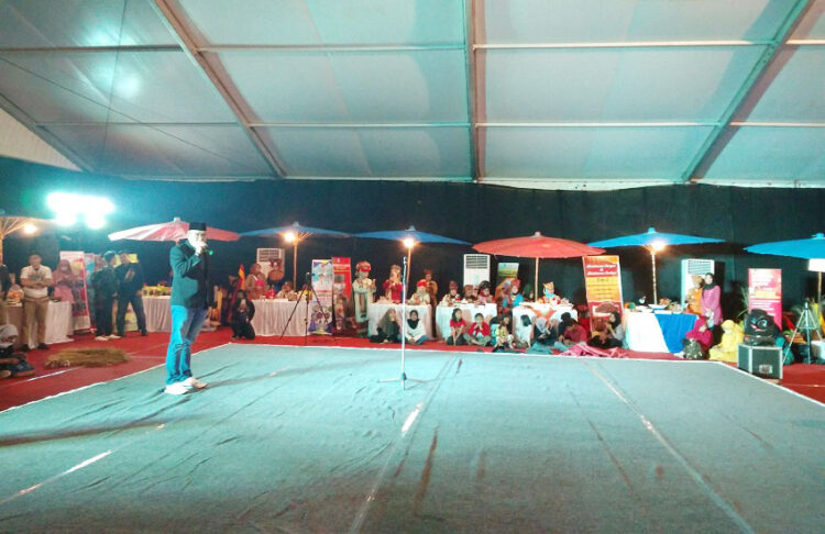 Pemeran kuliner Tradisi di Medan Nan Bapaneh Ngalau Indah Kota Payakumbuh, yang akan berlangsung selama Tiga hari Rabu-Jumat (15-17/6), resmi dibuka Ketua DPRD Sumatera Barat, Supardi, Rabu (15/6) sekitar pukul 19.30 Wib.